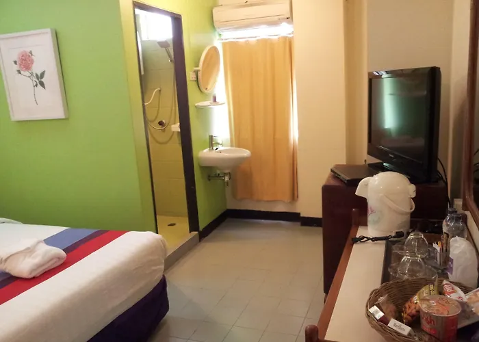 Sawasdee Sukhumvit Hotel