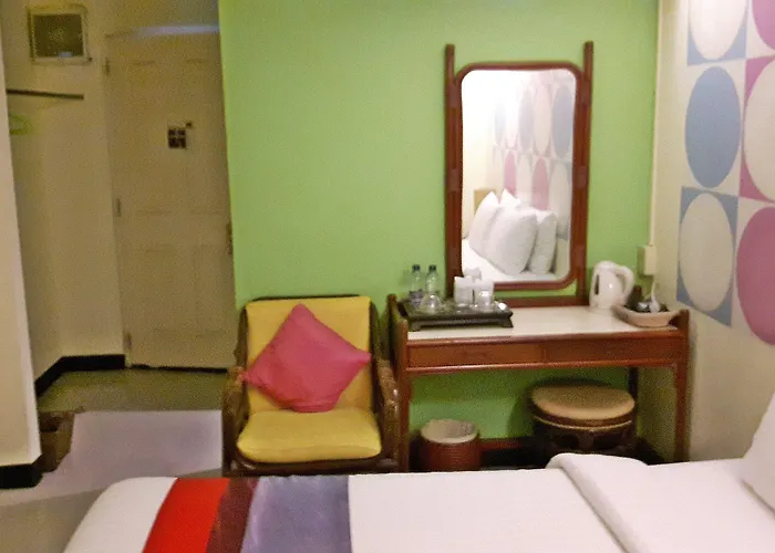 Sawasdee Sukhumvit Hotel