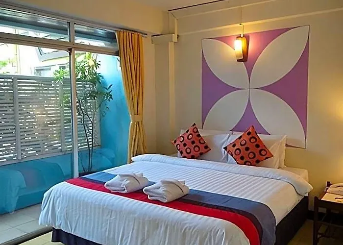 Sawasdee Sukhumvit Hotel 2*