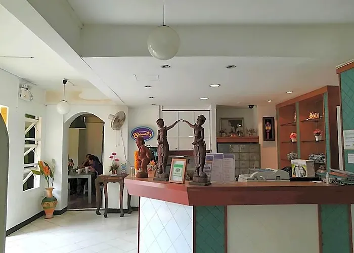Sawasdee Sukhumvit Hotel